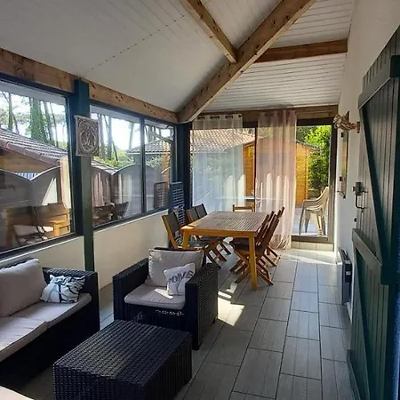 Hotel Location Maison Plage 8 Places Avec Piscine Commune 4*